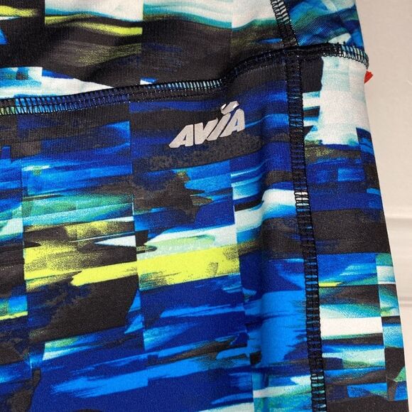 Avia Blue and Green Patchwork Cropped Leggings Medium - Picture 2 of 10